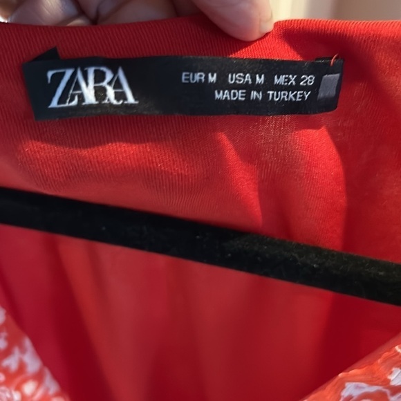 Zara Floral Flounced Hem Mini Dress Size Medium - Picture 3 of 14